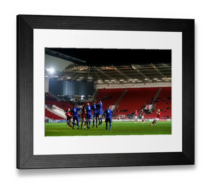 Framed Print : Bristol City U18's George Dowling Prepares to Take a Free Kick at Ashton Gate Stadium