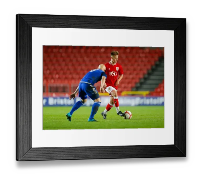 Framed Print : Clash at Ashton Gate: Harvey Moss vs Lloyd Humphries - FA Youth Cup Third Round Showdown Framed Print : Clash at Ashton Gate: Harvey Moss vs Lloyd Humphries - FA Youth Cup Third Round Showdown