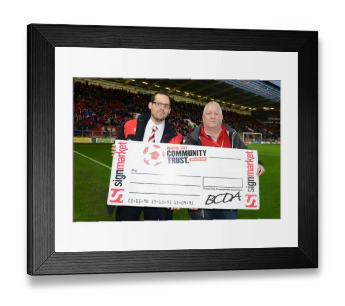 Framed Print : 50 / 50 Draw Winner at Ashton Gate: Bristol City vs. QPR, Sky Bet Championship (December 2015) Framed Print : 50 / 50 Draw Winner at Ashton Gate: Bristol City vs. QPR, Sky Bet Championship (December 2015)