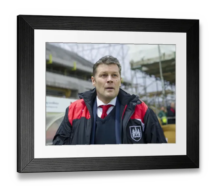Framed Print : Steve Cotterill's Charge: Bristol City vs Queens Park Rangers at Ashton Gate, 2015 Framed Print : Steve Cotterill's Charge: Bristol City vs Queens Park Rangers at Ashton Gate, 2015