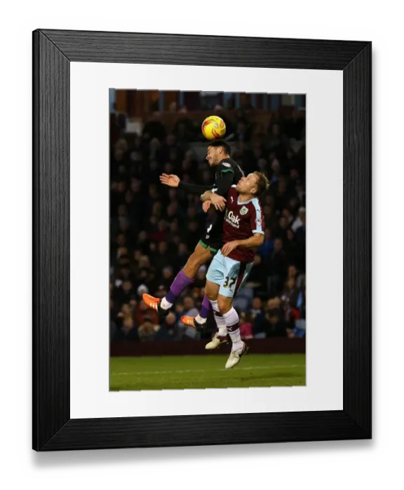 Framed Print : Derrick Williams Wins a Header for Bristol City against Burnley, Sky Bet Championship, 2015 Framed Print : Derrick Williams Wins a Header for Bristol City against Burnley, Sky Bet Championship, 2015