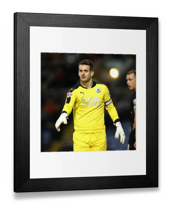 Framed Print : Burnley's Tom Heaton Focused Against Bristol City, Sky Bet Championship 2015