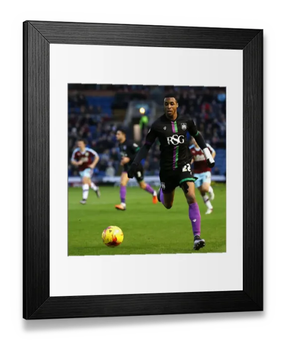 Framed Print : Jonathan Kodjia in Action for Bristol City against Burnley, Sky Bet Championship, 2015