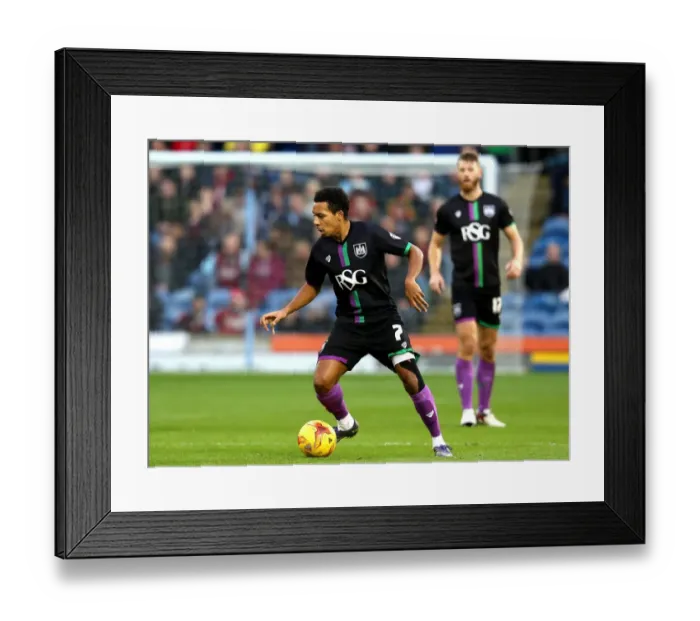 Framed Print : Korey Smith of Bristol City in Action against Burnley, Sky Bet Championship (December 2015) Framed Print : Korey Smith of Bristol City in Action against Burnley, Sky Bet Championship (December 2015)