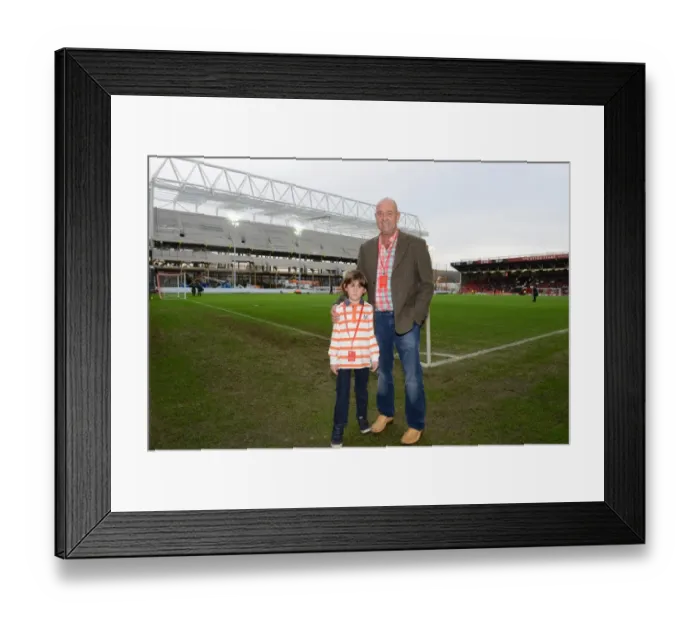 Framed Print : Sky Bet Championship Showdown: Bristol City vs Charlton Athletic at Ashton Gate (December 2015) Framed Print : Sky Bet Championship Showdown: Bristol City vs Charlton Athletic at Ashton Gate (December 2015)