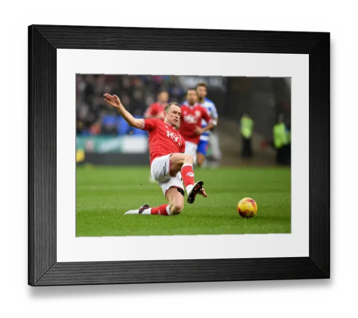 Framed Print : Aaron Wilbraham Reaches for the Ball in Intense Reading vs. Bristol City Championship Clash