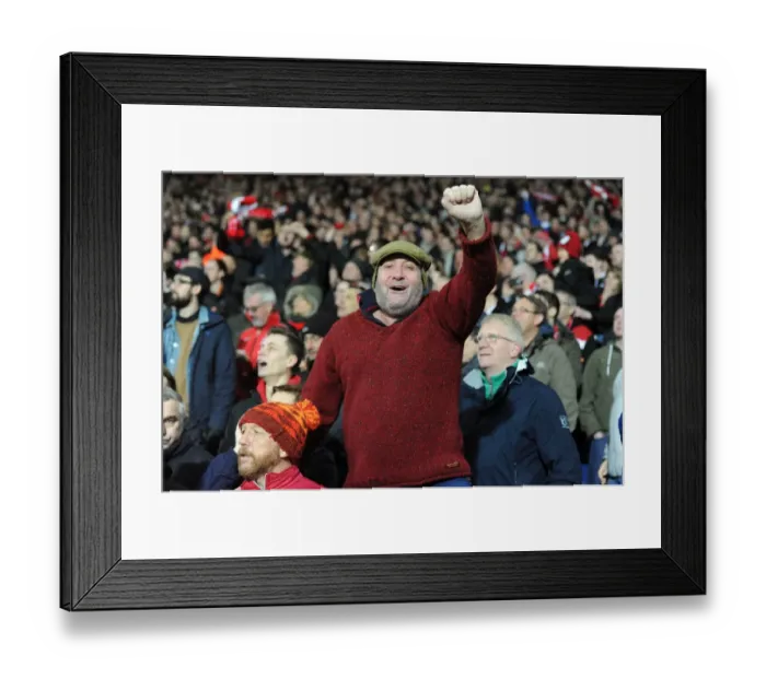 Framed Print : Bristol City Celebrate as Agard Scores the Second Goal Against West Brom in FA Cup Third Round