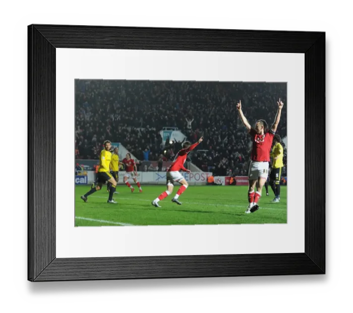 Framed Print : Late Drama: Wes Burns Scores the Winner for Bristol City against Middlesbrough Framed Print : Late Drama: Wes Burns Scores the Winner for Bristol City against Middlesbrough