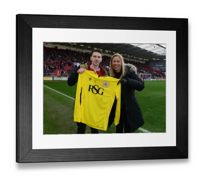 Framed Print : Bristol City vs Middlesbrough Draw at Ashton Gate - Sky Bet Championship