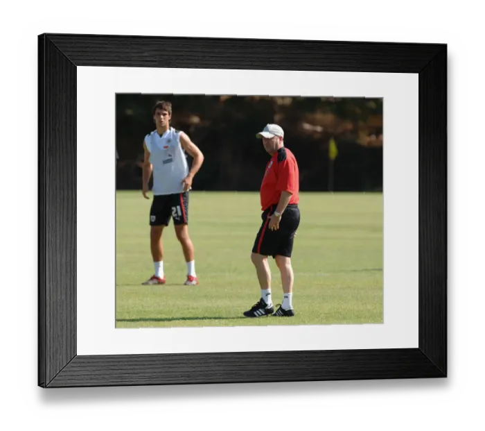 Framed Print : Gary johnson training 1