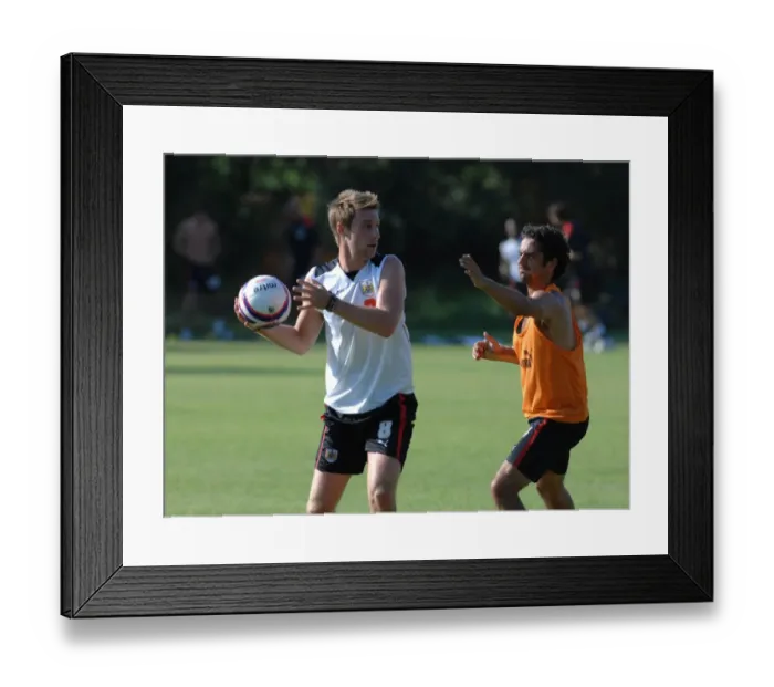 Framed Print : Bristol City First Team: 08-09 Portugal Pre-Season Tour Framed Print : Bristol City First Team: 08-09 Portugal Pre-Season Tour