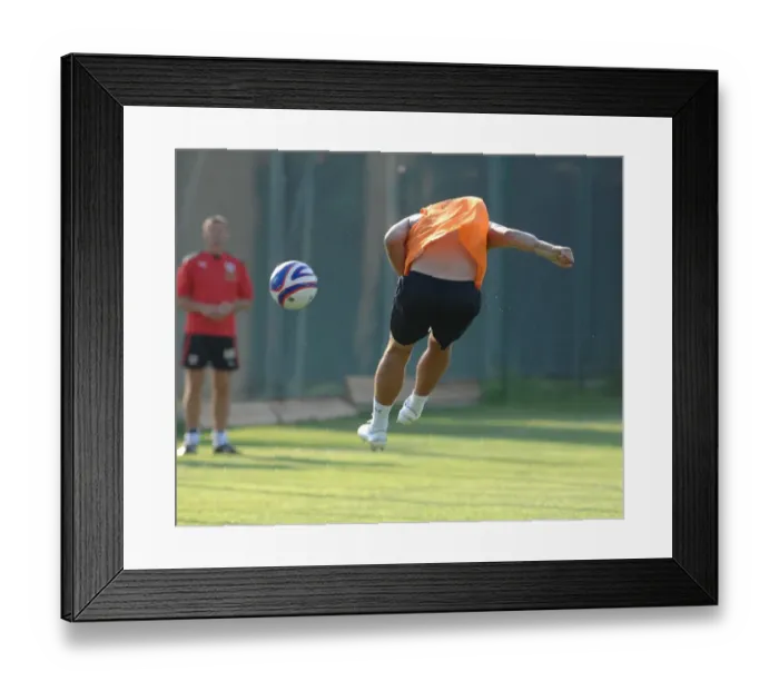 Framed Print : Bristol City First Team: 08-09 Portugal Pre-Season Tour Framed Print : Bristol City First Team: 08-09 Portugal Pre-Season Tour