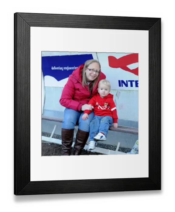 Framed Print : Mascots Clash: Bristol City vs Birmingham City, Sky Bet Championship (January 2016) Framed Print : Mascots Clash: Bristol City vs Birmingham City, Sky Bet Championship (January 2016)