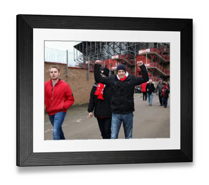 Framed Print : Bristol City Fans Descend on The Valley for Charlton Athletic Clash, February 2016