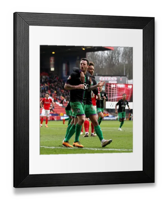Framed Print : Bristol City's Lee Tomlin and Bobby Reid Celebrate Penalty Goal Against Charlton Athletic - Sky Bet Championship, 2016 Framed Print : Bristol City's Lee Tomlin and Bobby Reid Celebrate Penalty Goal Against Charlton Athletic - Sky Bet Championship, 2016