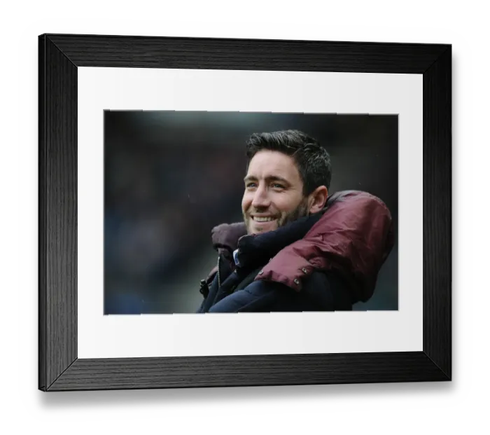 Framed Print : Johnson Leads Bristol City at Milton Keynes Dons, 2016 Sky Bet Championship Clash Framed Print : Johnson Leads Bristol City at Milton Keynes Dons, 2016 Sky Bet Championship Clash