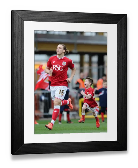 Framed Print : Sky Bet Championship Showdown: Bristol City vs. Cardiff City - Exciting Mascot Action at Ashton Gate Framed Print : Sky Bet Championship Showdown: Bristol City vs. Cardiff City - Exciting Mascot Action at Ashton Gate
