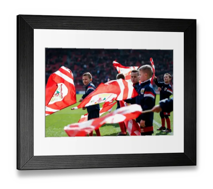 Framed Print : Flag-Bearing Fans at Ashton Gate: Bristol City vs. Cardiff City, Sky Bet Championship (March 2016) Framed Print : Flag-Bearing Fans at Ashton Gate: Bristol City vs. Cardiff City, Sky Bet Championship (March 2016)