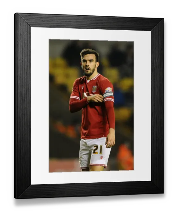 Framed Print : Bristol City's Marlon Pack Adjusts Arm Band at Molineux Stadium during Wolves vs. Bristol City, Sky Bet Championship (March 8, 2016)
