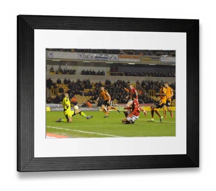 Framed Print : Kodjia's Missed Opportunity: Wolves vs. Bristol City, Sky Bet Championship (08 / 03 / 2016)