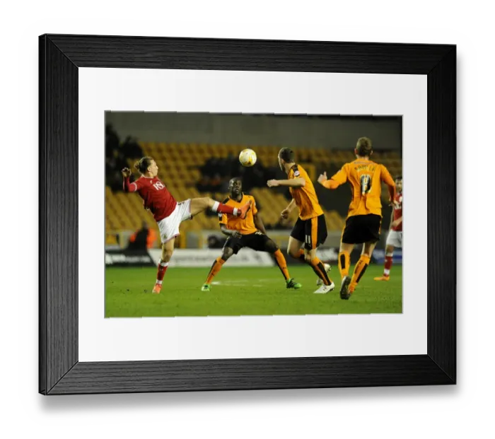Framed Print : Luke Freeman in Control: Wolves vs. Bristol City Championship Clash, March 2016 Framed Print : Luke Freeman in Control: Wolves vs. Bristol City Championship Clash, March 2016