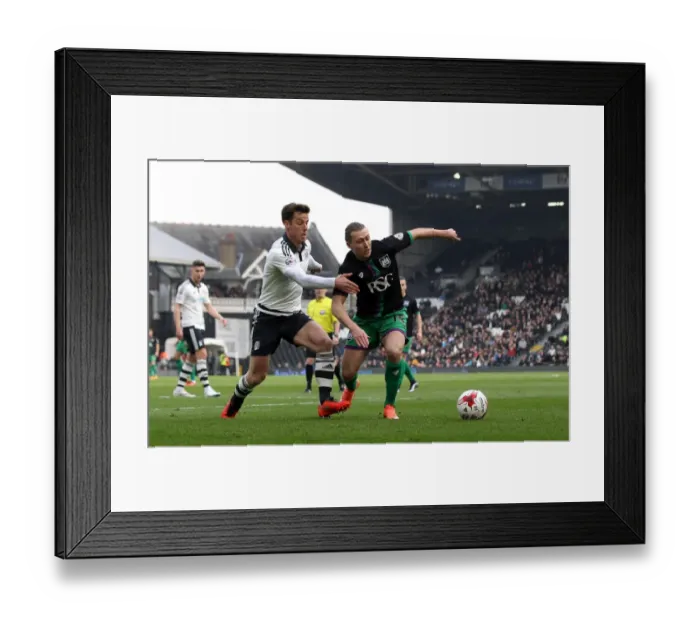 Framed Print : Bristol City's Luke Freeman Halted by Fulham's Scott Parker at Craven Cottage (Sky Bet Championship) Framed Print : Bristol City's Luke Freeman Halted by Fulham's Scott Parker at Craven Cottage (Sky Bet Championship)