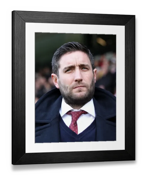 Framed Print : Johnson at the Helm: Bristol City vs Fulham in Sky Bet Championship (March 12, 2016)