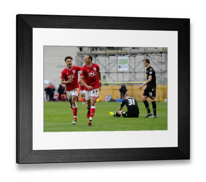 Framed Print : Bristol City Celebrate Victory: Odemwingie and Reid Rejoice After Goal vs. Bolton Wanderers (19 March 2016) Framed Print : Bristol City Celebrate Victory: Odemwingie and Reid Rejoice After Goal vs. Bolton Wanderers (19 March 2016)