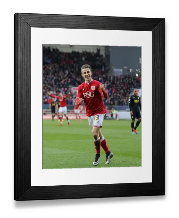 Framed Print : Bristol City's Joe Bryan Celebrates Dramatic Win Against Bolton Wanderers, 2016