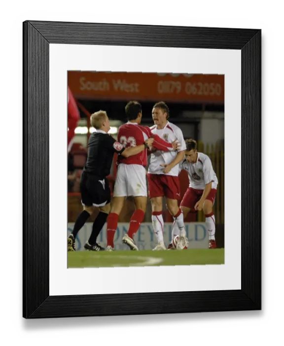 Framed Print : Bristol City First Team: Season 08-09: Bristol City V Royal Antwerp