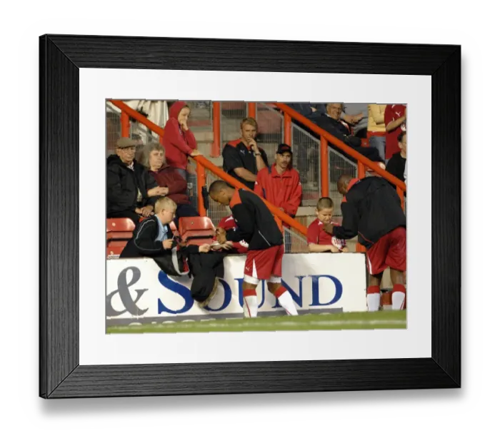 Framed Print : Bristol City vs. Royal Antwerp: A Football Rivalry - Season 08-09