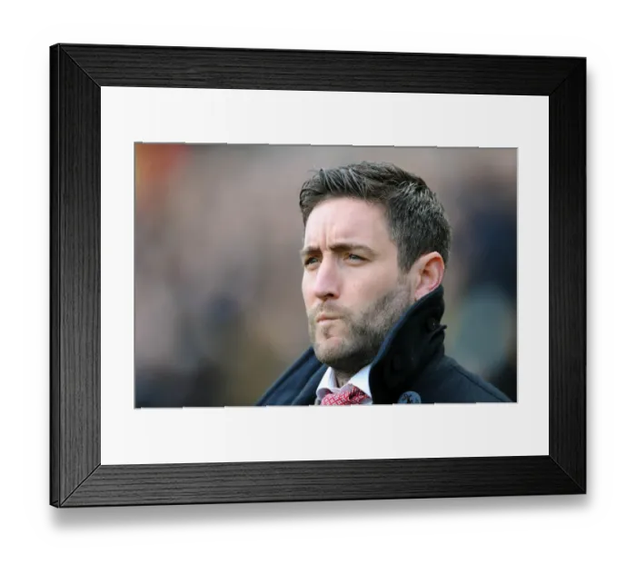 Framed Print : Johnson Leads Bristol City at Hull's KC Stadium, Sky Bet Championship (April 2016) Framed Print : Johnson Leads Bristol City at Hull's KC Stadium, Sky Bet Championship (April 2016)