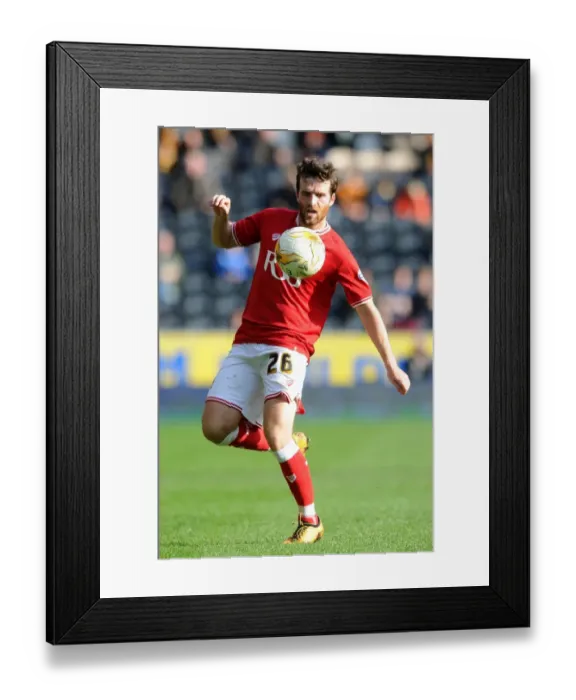 Framed Print : Bristol City's Adam Matthews at KC Stadium against Hull City, Sky Bet Championship 2016 Framed Print : Bristol City's Adam Matthews at KC Stadium against Hull City, Sky Bet Championship 2016