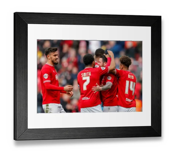 Framed Print : Bristol City's Lee Tomlin Scores Penalty to Secure 3-0 Lead Over Sheffield Wednesday Framed Print : Bristol City's Lee Tomlin Scores Penalty to Secure 3-0 Lead Over Sheffield Wednesday