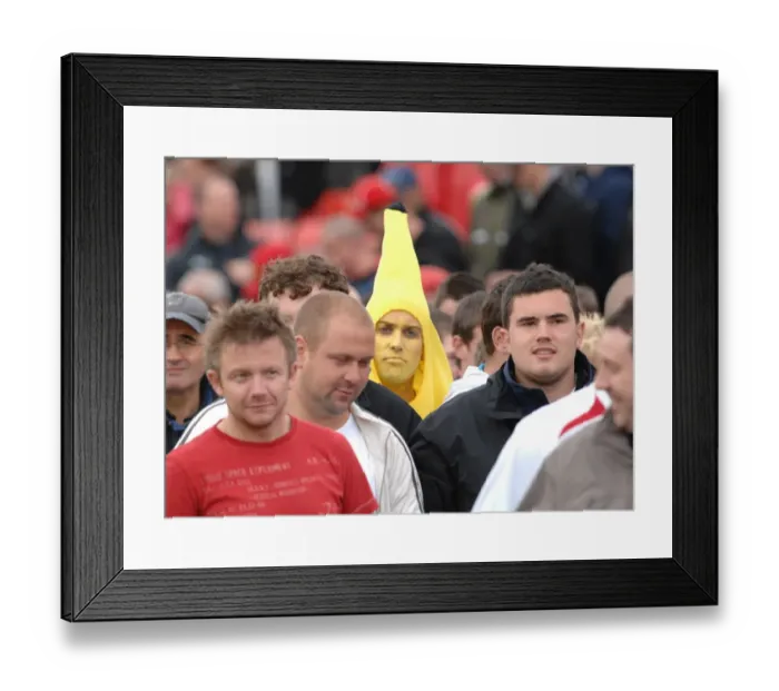 Framed Print : Bristol City vs. Blackpool: A Football Rivalry - Season 08-09 Framed Print : Bristol City vs. Blackpool: A Football Rivalry - Season 08-09