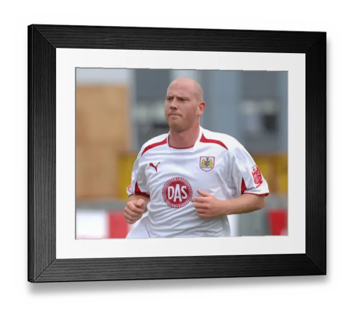 Framed Print : Blackpool V Bristol City