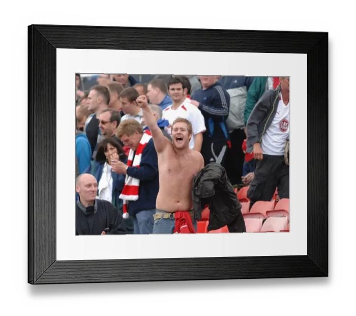 Framed Print : Blackpool vs. Bristol City: A Football Rivalry - Season 08-09 Framed Print : Blackpool vs. Bristol City: A Football Rivalry - Season 08-09