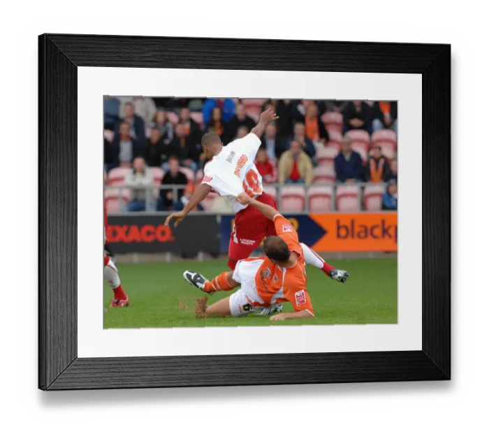 Framed Print : Bristol City vs. Blackpool: A Football Rivalry - Season 08-09 Framed Print : Bristol City vs. Blackpool: A Football Rivalry - Season 08-09