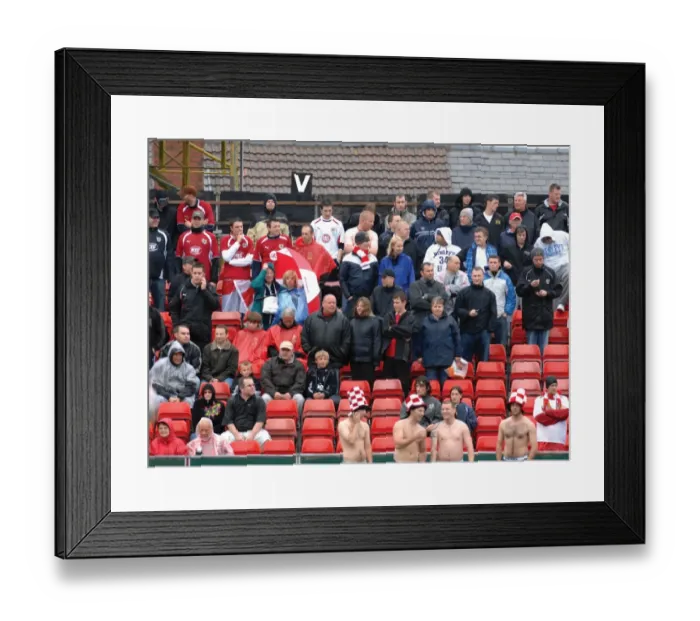 Framed Print : Bristol City vs. Blackpool: A Football Rivalry - Season 08-09 Framed Print : Bristol City vs. Blackpool: A Football Rivalry - Season 08-09