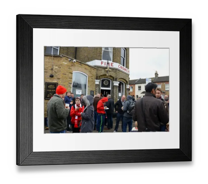 Framed Print : Bristol City Fans Unite at The Griffin Pub Before Brentford Showdown, Sky Bet Championship 2016 Framed Print : Bristol City Fans Unite at The Griffin Pub Before Brentford Showdown, Sky Bet Championship 2016