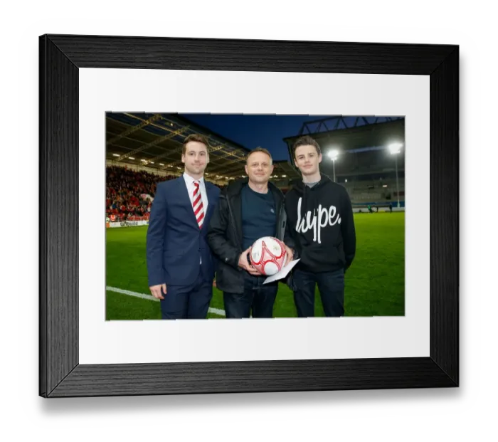 Framed Print : Half Time Draw at Ashton Gate: Bristol City vs. Derby County, Sky Bet Championship (190416)