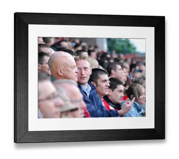 Framed Print : Bristol City vs Derby County: A Football Rivalry - Season 08-09 Framed Print : Bristol City vs Derby County: A Football Rivalry - Season 08-09