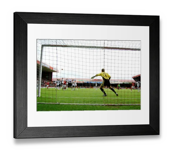 Framed Print : Bristol City vs Derby County: A Football Rivalry - Season 08-09 Framed Print : Bristol City vs Derby County: A Football Rivalry - Season 08-09