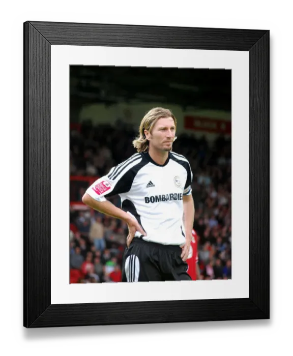 Framed Print : Bristol City vs Derby County: A Football Rivalry - Season 08-09 Framed Print : Bristol City vs Derby County: A Football Rivalry - Season 08-09