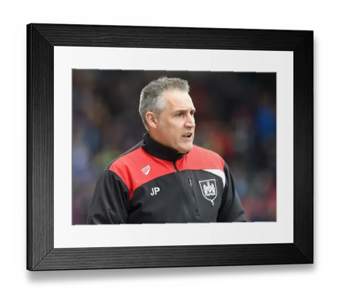 Framed Print : Bristol City FC: John Pemberton Leads the Charge Against Huddersfield Town in Sky Bet Championship Match, April 2016 Framed Print : Bristol City FC: John Pemberton Leads the Charge Against Huddersfield Town in Sky Bet Championship Match, April 2016