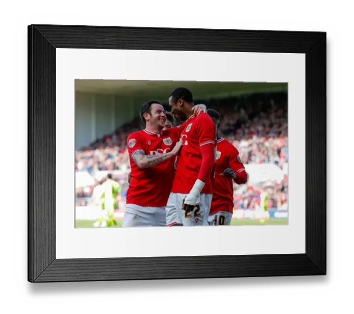 Framed Print : Bristol City's Jonathan Kodjia and Lee Tomlin Celebrate 3-0 Goal Against Huddersfield Town, Sky Bet Championship 2016