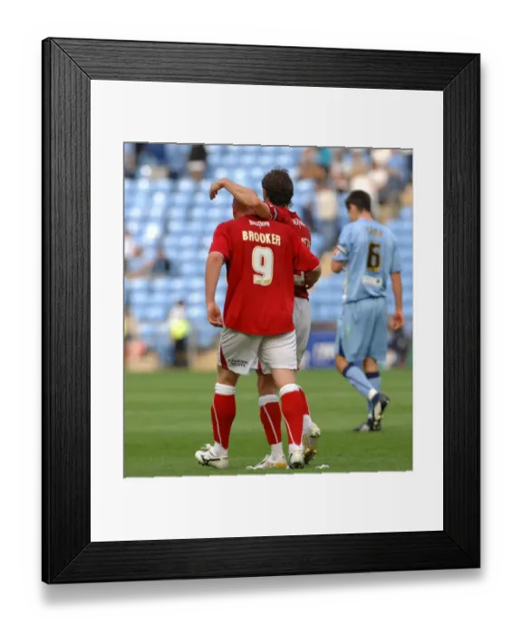 Framed Print : Bristol City vs Coventry City: A Clash from the 08-09 Season