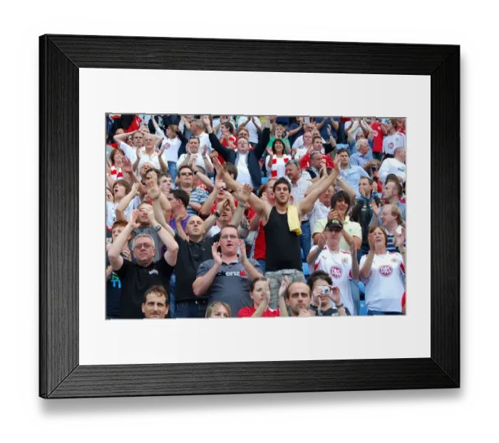 Framed Print : happy days Framed Print : happy days