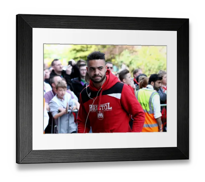 Framed Print : Derrick Williams Arrival: Queens Park Rangers vs. Bristol City, Sky Bet Championship (07.05.2016) Framed Print : Derrick Williams Arrival: Queens Park Rangers vs. Bristol City, Sky Bet Championship (07.05.2016)