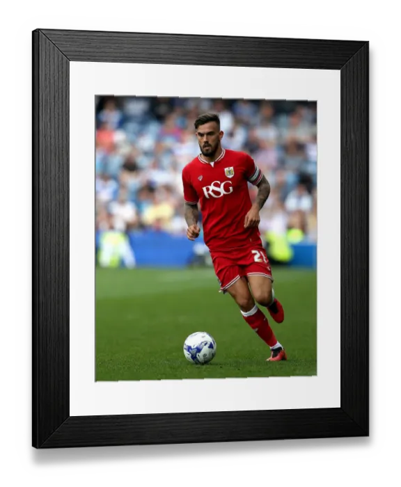Framed Print : Marlon Pack of Bristol City in Action Against Queens Park Rangers, Sky Bet Championship, 2016 Framed Print : Marlon Pack of Bristol City in Action Against Queens Park Rangers, Sky Bet Championship, 2016